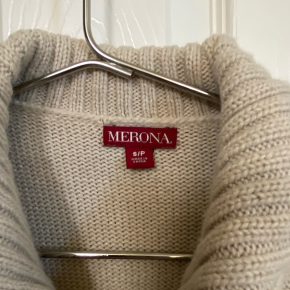 Nice Tan Brown Women’s Cardigan High Neck Beach Sweater Surf Size S Oversized - Picture 3 of 8